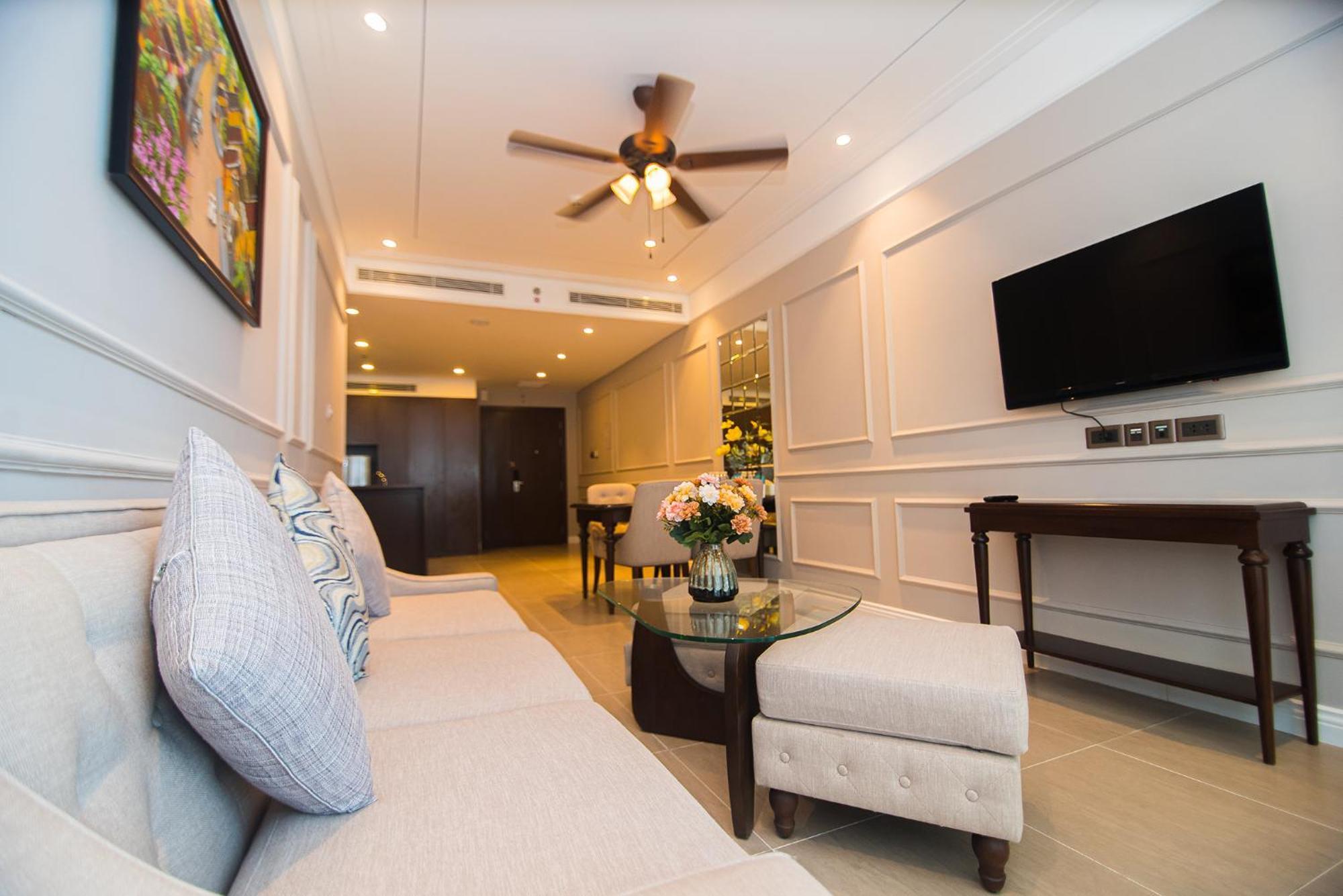 Căn hộ Luxury Opposite Mykhe *